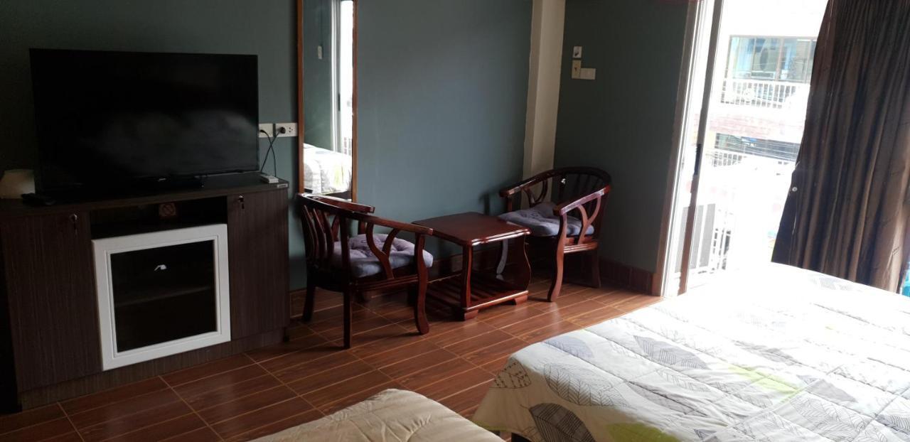 Jingjo Guesthouse Cha-Am Luaran gambar