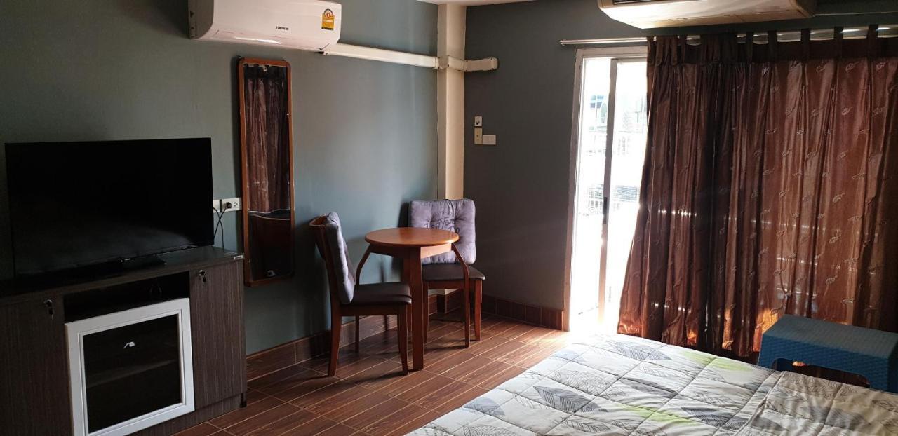 Jingjo Guesthouse Cha-Am Luaran gambar